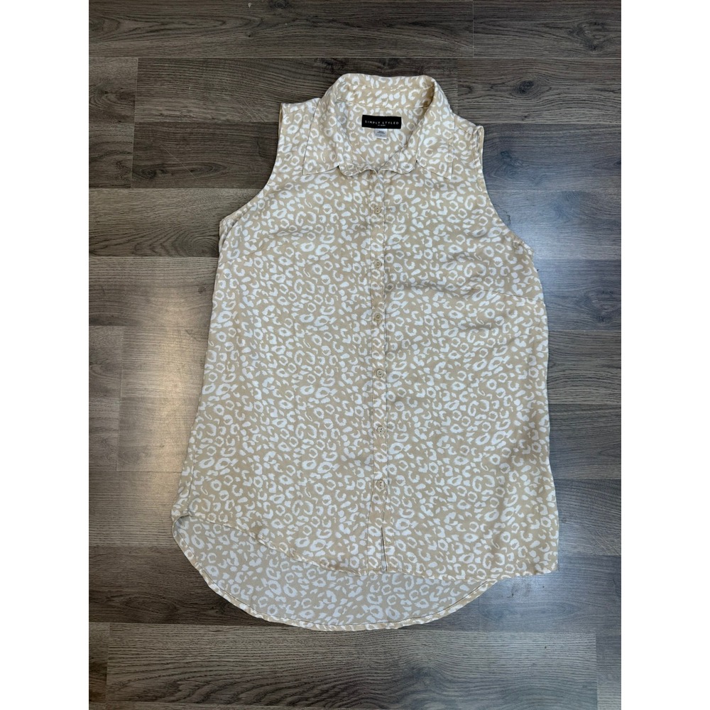 Simply Styled Sears Tan Leopard Print Sleeveless Button Down Blouse Small